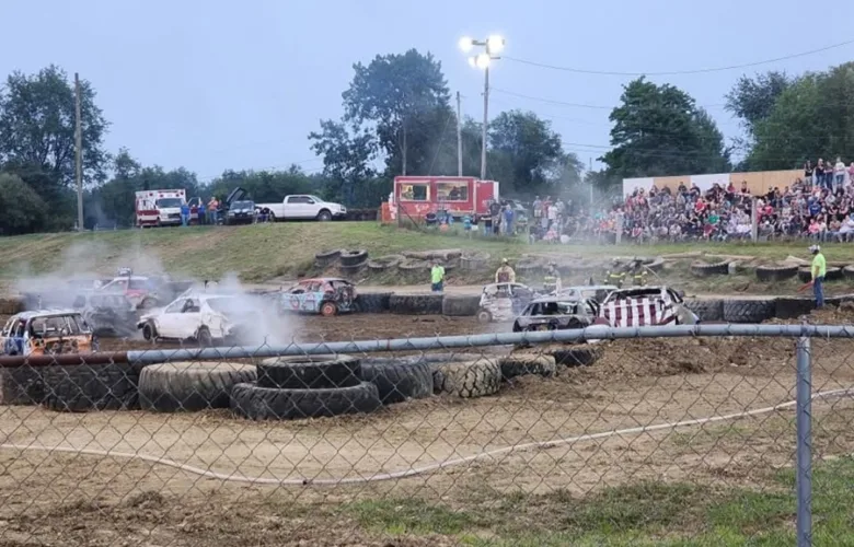 More mud-bogging, less market auction at Valley fair